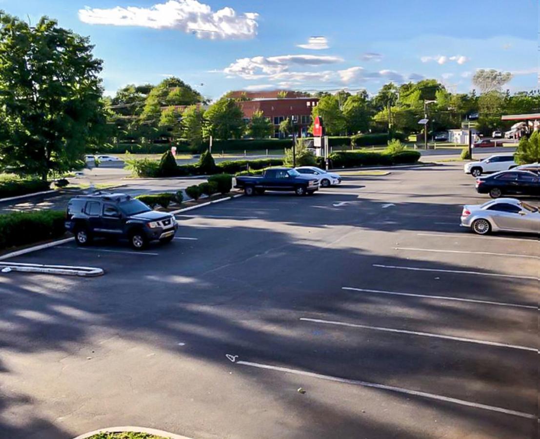 Oyo Hotel Edison Nj Route 1 Exteriér fotografie
