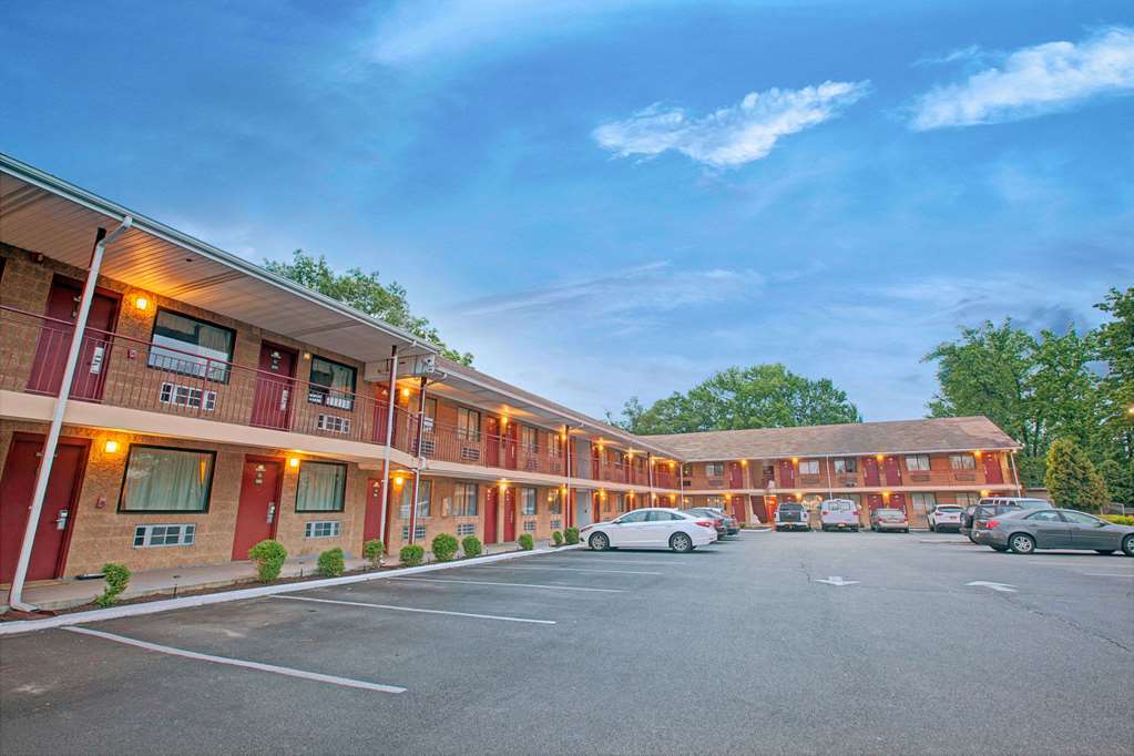 Oyo Hotel Edison Nj Route 1 Exteriér fotografie